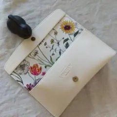 【JINS】 LIBERTY メガネケース パールホワイト