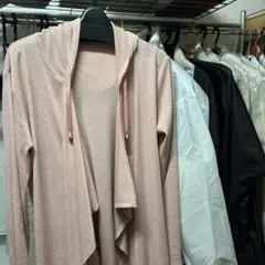 Item thumbnail for item 2054c9b4-efa4-4587-a398-2ecfcdfbd1f2