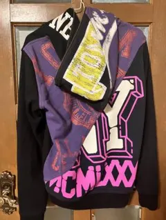 tommy パーカー