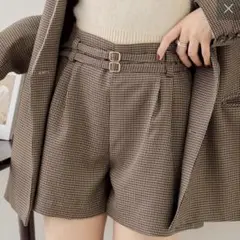 新品Chico ダブルベルトキュロットショートパンツ