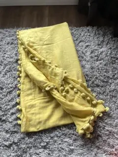 ポンポンつきストール イエロー（ミモザ色）系