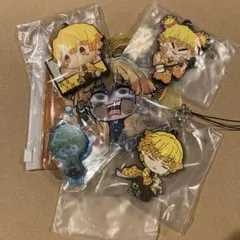 鬼滅の刃　我妻善逸ラバーストラップ、ここみえガチャ、ミニポーチ、他