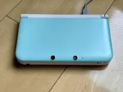 Nintendo 3DS ミントグリーン/ホワイト 本体