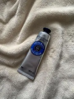 L'OCCITANE ハンドクリーム 30ml