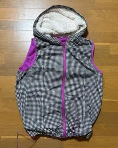チェック柄フリース裏地付きダウンベスト