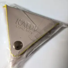 KALDI 三角コインケース ベージュのサムネイル