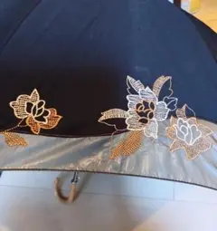 訳あり。出品記載＆プロフ必読★新品ミラショーン花柄刺繍の傘のサムネイル