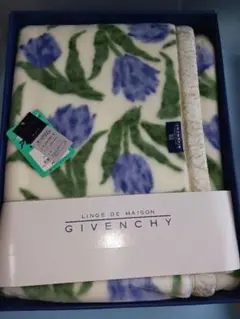 GIVENCHY 花柄2枚合わせファータッチ毛布