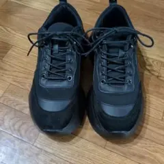 ウェーブソール厚底スニーカー