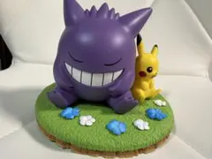 ピカチュウ　ゲンガー　フィギュア