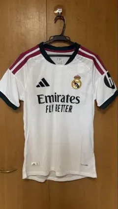 アディダス レアルマドリード レプリカ半袖サッカーユニフォーム