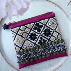 インド刺繍リボン　ミニポーチ