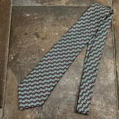 HERMES ネクタイ シルク100% 総柄 人気　即完 エルメス