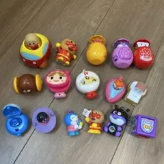 アンパンマン ガチャガチャ　指人形　わくわくたまごなど16点セット