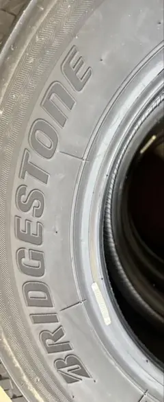 BRIDGESTONE DURAVIS R623 195/80R15 タイヤ - メルカリ