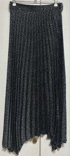 Zara アシンメトリープリーツスカートXS
