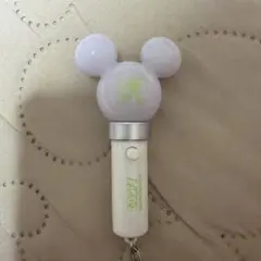 ディズニーストア　シークレットペンライトキーチェーン　グーフィー　緑