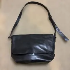 00s archive 本革 レザーショルダーバッグ y2k メッセンジャー 黒