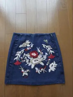 VIVIENNE TAM ビンテージ 昇り龍 刺繍スカート サイズ 1 - メルカリ