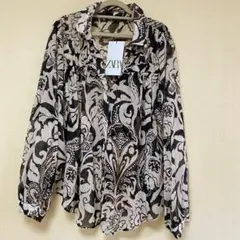 新品未使用ZARA ザラ花柄 長袖プリントブラウス　S〜M