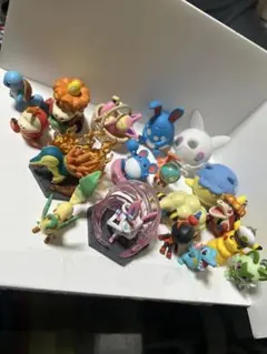 開封品 ポケモン フィギュア １８個 まとめ売り お買い得 即日発送 匿名配送