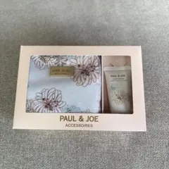 PAUL & JOE ACCESSOIRES ポーチ ハンドクリーム セットのサムネイル