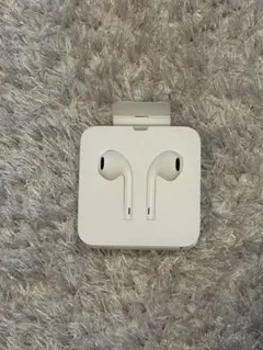 ホワイト 有線イヤホン ライトニングケーブル付き