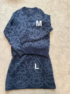 ネイビー