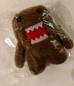 巨大どーもくん ぬいぐるみ - メルカリ
