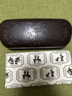 【新品】Zoff ミッキー・ミニー ドナルド・デイジー　メガネケース　メガネ拭き