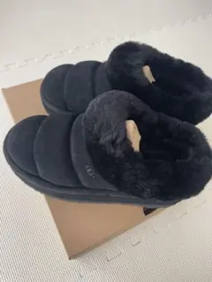 【新品未使用】UGG Tazzlita タズリータ　厚底　黒　25cm 02 美品 UGG アグ tazllita ダズリータ 厚底 ムートン スリッポン ブーツ