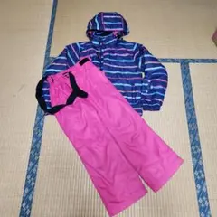 か*ゆ様 PURECONSCIOUS スキーウェア 上下セット　サイズ130～1