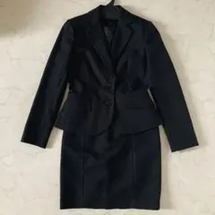 スカートスーツ　フォーマルスーツ