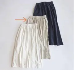 サマンサモスモス　スカラップペチスカート　ベージュ