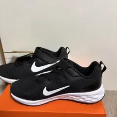 ナイキ　レボリューション6 リトルキッズシューズ21㎝