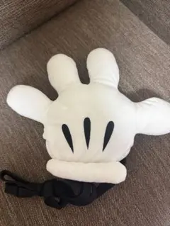 ミッキー手型ポーチ