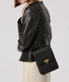 ほぼ未使用 アニエスベー b金具 牛革 ショルダーバッグ 黒 サコッシュ