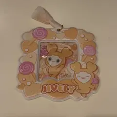TWICE キーホルダー　JIVELY