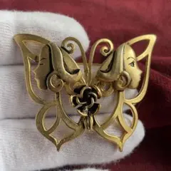 【29】ゴールドバタフライブローチ　希少デザイン　ヴィンテージ