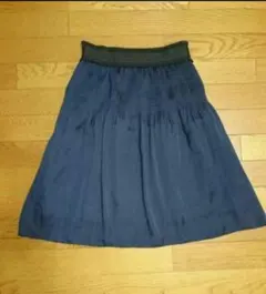 1/3年始お値下げ☆ひざ丈フレアスカート 紺