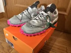 Off-White×NikeWaffle Racer "Vivid Black"のサムネイル