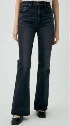 MOUSSY　MVS FLARE サイズ25 美品 moussy MVS FLARE BLU 26inch 【公式通販】