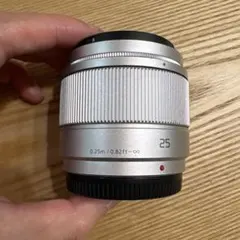 LUMIX25mm F1.7シルバー　H-H025 Panasonicのサムネイル