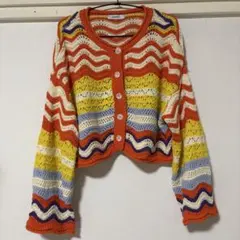 Forever21 カラフル波模様クロップドカーディガン