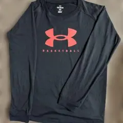アンダーアーマーロングTシャツ