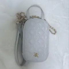 RANDA キルティングマルチショルダー スマホポーチ ホワイト