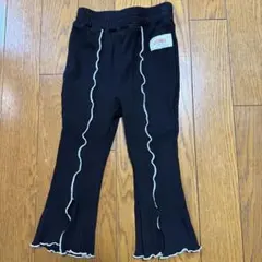 RELA. 黒リブフリルパンツ 90