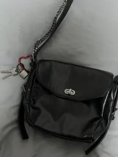 ZARA チェーンクロスボディバッグ