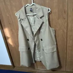 Dazy ベージュ ダブルボタン ベスト M