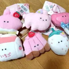 つぶらな瞳のいちごフェア　マスコットキーホルダー　ぬいぐるみマスコット